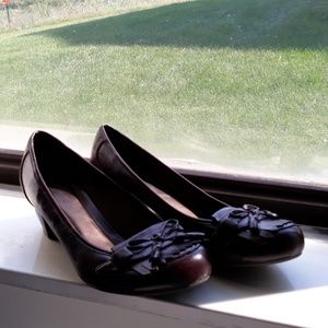 Naturalizer shoes. Light wear, good condition.